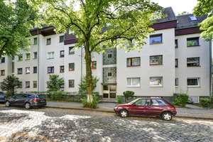 Investment in Lage und Qualität: 3-Zimmer-Balkonwohnung, solide vermietet, gepflegtes Wohnhaus – Blumenweg 2, 12105 Mariendorf, Berlin – Vorschaubild 2