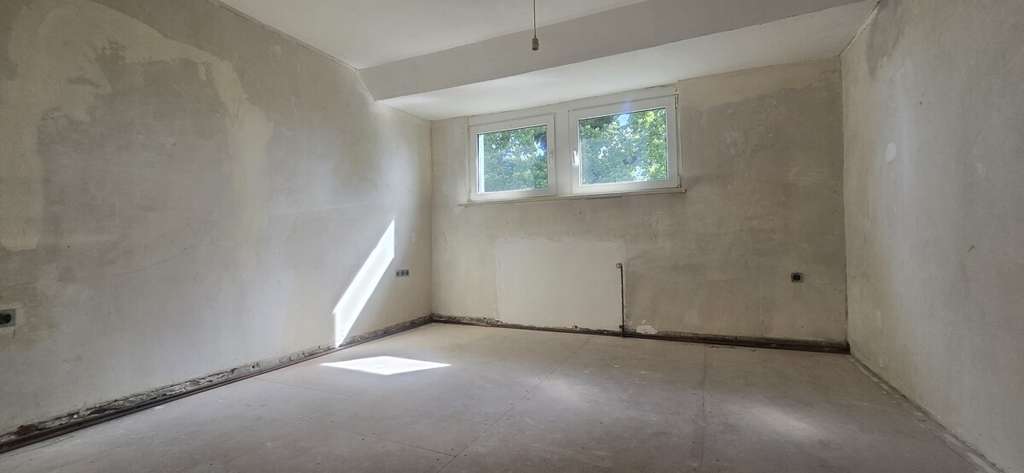 Immobilie in Castrop-Rauxel - Doppelhaushälften mit viel Platz & Potenzial – ideal für Familien & Mehrgenerationenwohnen - Bild 3