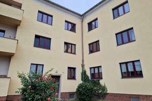 Frisch renovierte drei Zmmer Wohnung in Cracau - hell und freundlich!