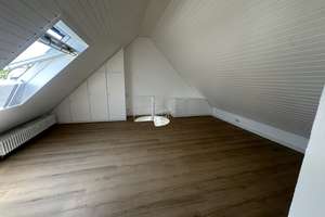 Attraktive 108 m² Maisonette-Wohnung in Düsseldorf-Düsseltal – Die vollständige Adresse der Immobilie erhältst du vom Anbieter., 40237 Düsseltal, Düsseldorf – Vorschaubild 11