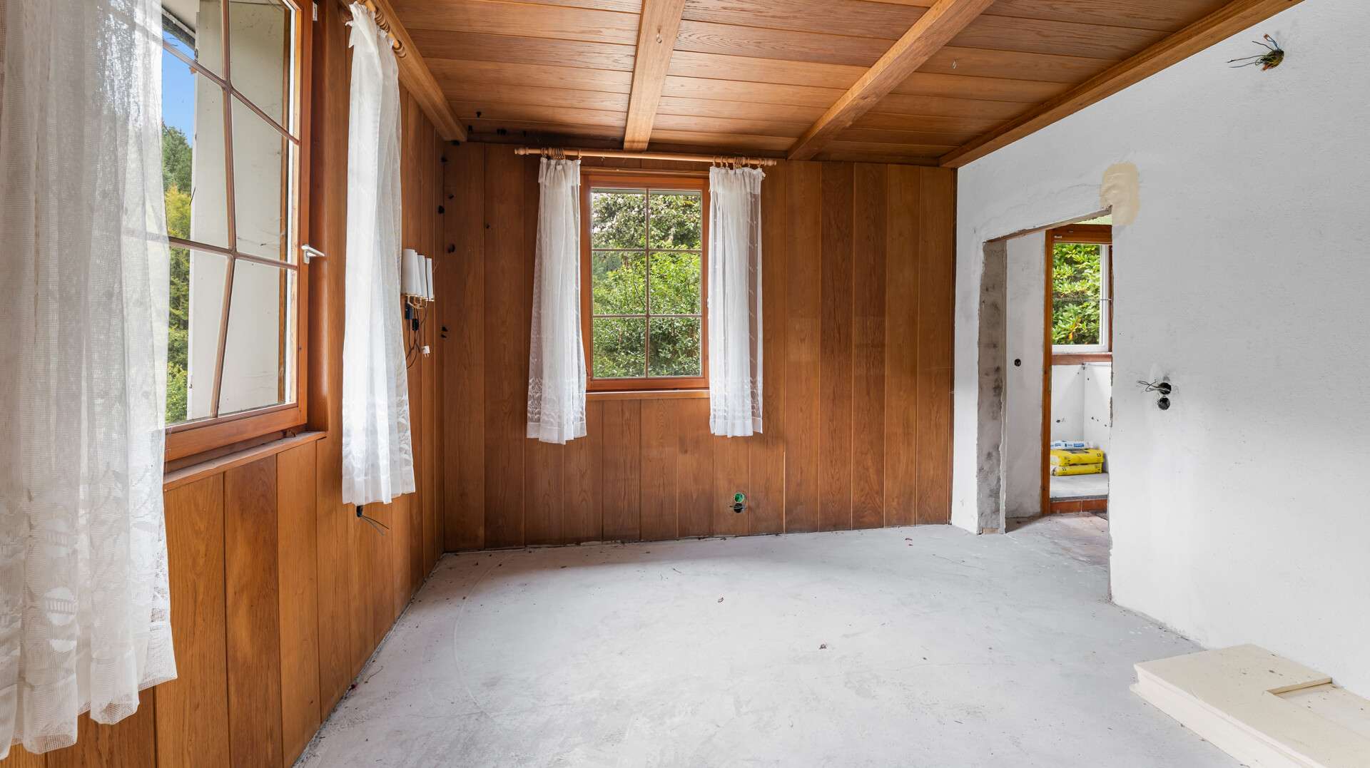 Immobilie in Forbach - Kleines Häuschen im schönen Schwarzwald – hier haben Sie die Möglichkeit mitzugestalten. - Bild 2