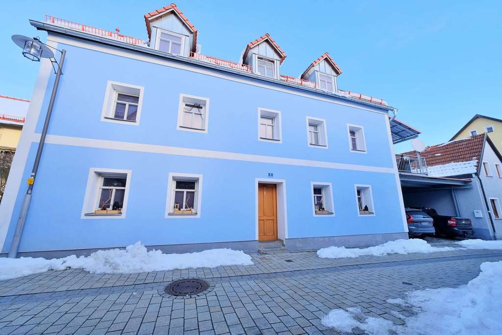 Immobilie in Pressath - Zwei Stadthausjuwele mit Historik – seltene Gelegenheit mit bleibendem Wert - Bild 1