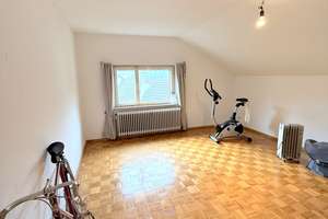 Zweifamilienhaus in ruhiger Lage mit Bergblick und Sonnenterrasse – Die vollständige Adresse der Immobilie erhältst du vom Anbieter., 79692 Tegernau – Vorschaubild 9
