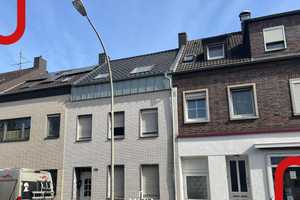 Charmantes Reihenmittelhaus mit großem Garten – Mönchengladbach – Vorschaubild 1