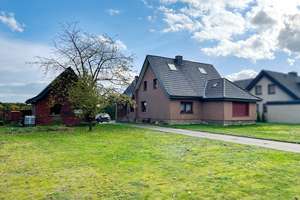 Naturverbunden Wohnen in Mettingen!
Einfamilienhaus mit vielseitigen Möglichkeiten – Die vollständige Adresse der Immobilie erhältst du vom Anbieter., 49497 Mettingen – Vorschaubild 4