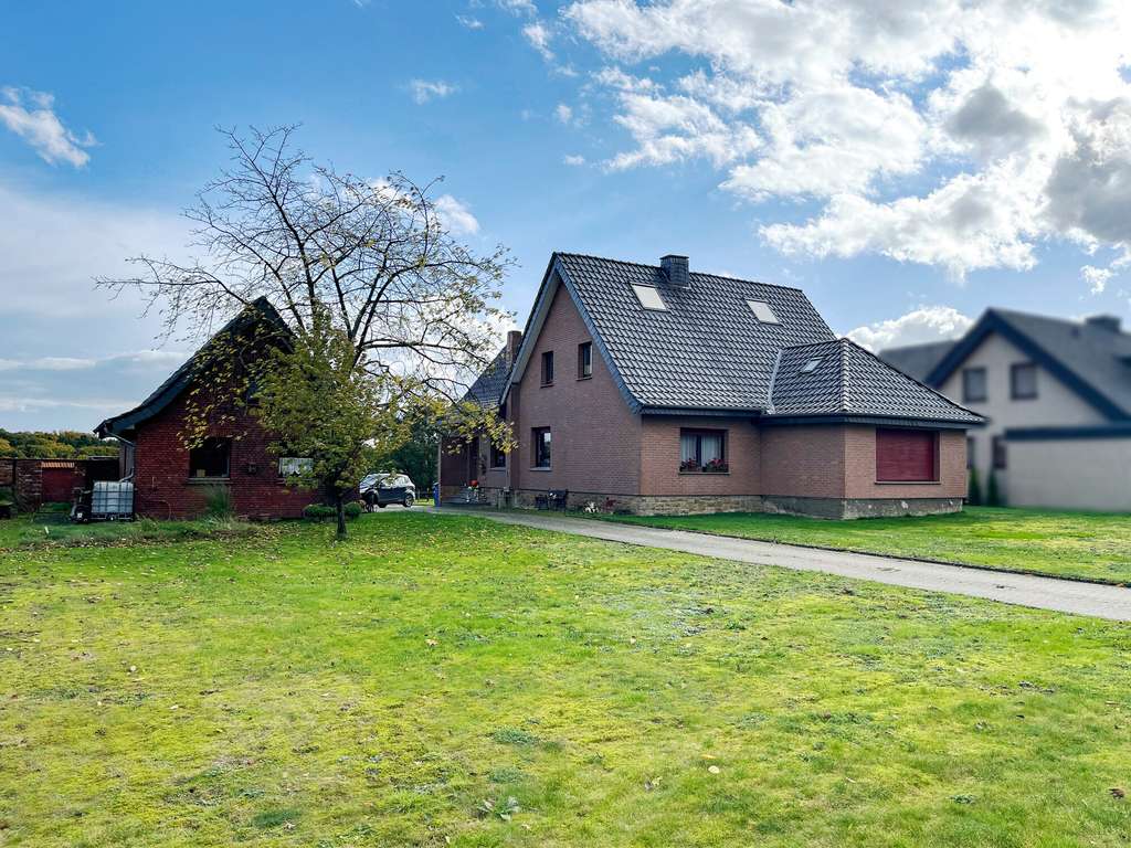 Immobilie in Mettingen - Naturverbunden Wohnen in Mettingen!
Einfamilienhaus mit vielseitigen Möglichkeiten - Bild 3