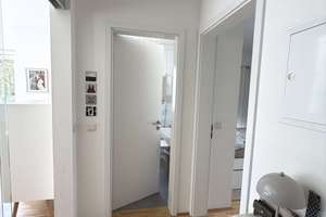 Ein Zuhause über den Dächern - Exklusive 2-Zi Dachgeschosswohnung – Ortlindestr. 15, 81927 Englschalking, München – Vorschaubild 6