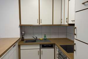 Helle, modernisierte 2 Zimmer-Wohnung mit Loggia, Einbauküche & Stellplatz in ruhiger Lage – 55246 Mainz-Kostheim, Wiesbaden – Vorschaubild 14