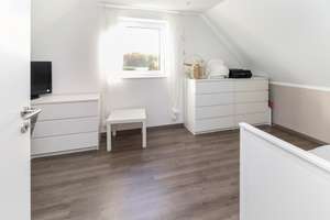 Traumhaftes Familienhaus mit Kamin, Designküche & großem Garten – Die vollständige Adresse der Immobilie erhältst du vom Anbieter., 39279 Hobeck – Vorschaubild 16