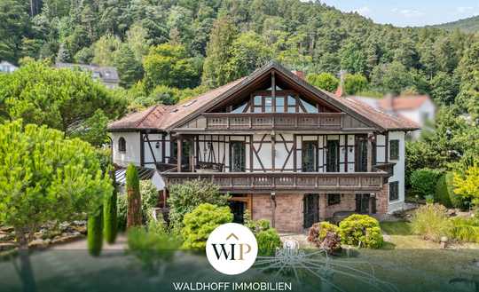 Luxuriöse Villa in Weyher mit Panoramablick und großzügigem Grundstück