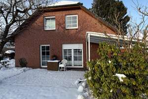Einfamilienhaus in beliebter Lage mit 5,5 Zimmern in Ahrensburg – Die vollständige Adresse der Immobilie erhältst du vom Anbieter., 22926 Ahrensburg – Vorschaubild 1