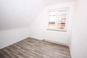 Kapitalanlage 5ZW + Stellplatz, 8,5% Bruttorendite, Ausbaupotential Bühnengeschoss – 70176 Rosenberg, Stuttgart – Vorschaubild 19