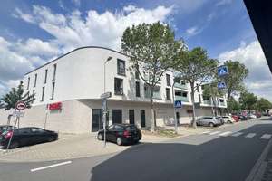 Moderne 2-Zi-Wohnung mit Einbauküche und Terrasse, neuwertig, in zentraler, verkehrsgünstiger Lage – Mannheimer Straße 38, 68309 Käfertal, Mannheim – Vorschaubild 1