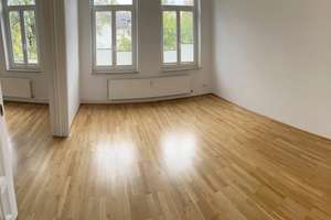 Waldhausen - Nähe Maschsee - Charmantes 3 Fam.-Haus – Die vollständige Adresse der Immobilie erhältst du vom Anbieter., 30519 Waldhausen, Hannover – Vorschaubild 4