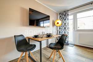 MÖBLIERT - EIN GUTER START - Moderne Wohnung mit Balkon – Die vollständige Adresse der Immobilie erhältst du vom Anbieter., 70190 Kernerviertel, Stuttgart – Vorschaubild 2