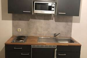 +++ saniertes Appartement mit Einbauküche und PKW-Stellplatz am Fuße des Kaßbergs +++ – Fritz-Matschke-Str. 22, 9113 Schloßchemnitz, Chemnitz – Vorschaubild 4