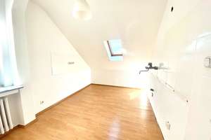 🌿 Gemütliche Dachgeschosswohnung mit Charme – Nur für Studenten!! ✨ – Dreizehnlindenstr. 22, 44803 Laer, Bochum – Vorschaubild 3