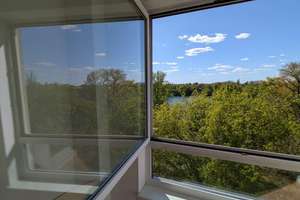 3-Zimmer-DG-Wohnung Terrasse mit Seeblick & Parkzugang am Weißensee – Die vollständige Adresse der Immobilie erhältst du vom Anbieter., 13088 Weißensee, Berlin – Vorschaubild 2