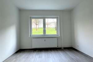 Frisch renovierte 2-Zi.-EG-Whg. mit neuer Einbauküche – Rudolfstr. 72, 42285 Barmen, Wuppertal – Vorschaubild 3