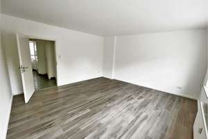 WohnTraum ab 1. August verfügbar | 3 Zimmer | Balkon | Einbauküche | Duschbad – Die vollständige Adresse der Immobilie erhältst du vom Anbieter., 28195 Bahnhofsvorstadt, Bremen – Vorschaubild 13