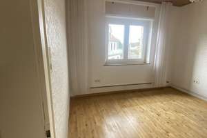 Freundliches 7-Zimmer-Altbauhaus in Hennef (Sieg), Zentrale Lage – Kaiserstraße 12, 53773 Hennef (Sieg) – Vorschaubild 9