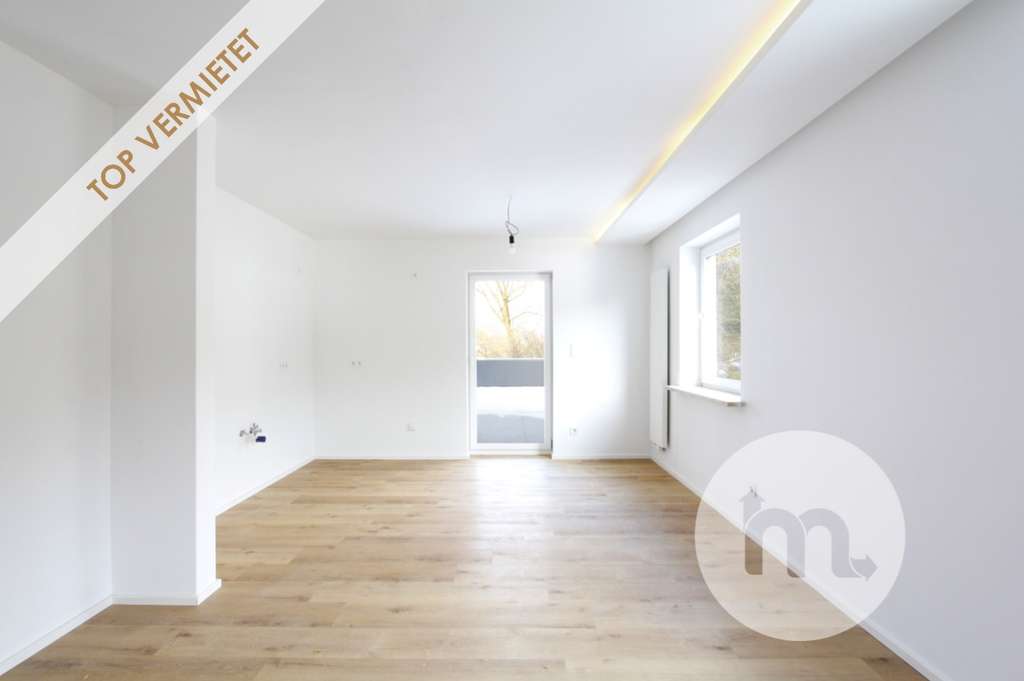 Immobilie in Bad Abbach - Vermietete, kernsanierte Wohnung mit riesiger Dachterrasse + inkl. Bauträgergarantie - Bild 0