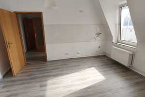 Renovierte 2 Zimmerwohnung mit Durchgangszimmer in Wuppertal – Am Engelnberg 19, 42107 Wuppertal – Vorschaubild 5