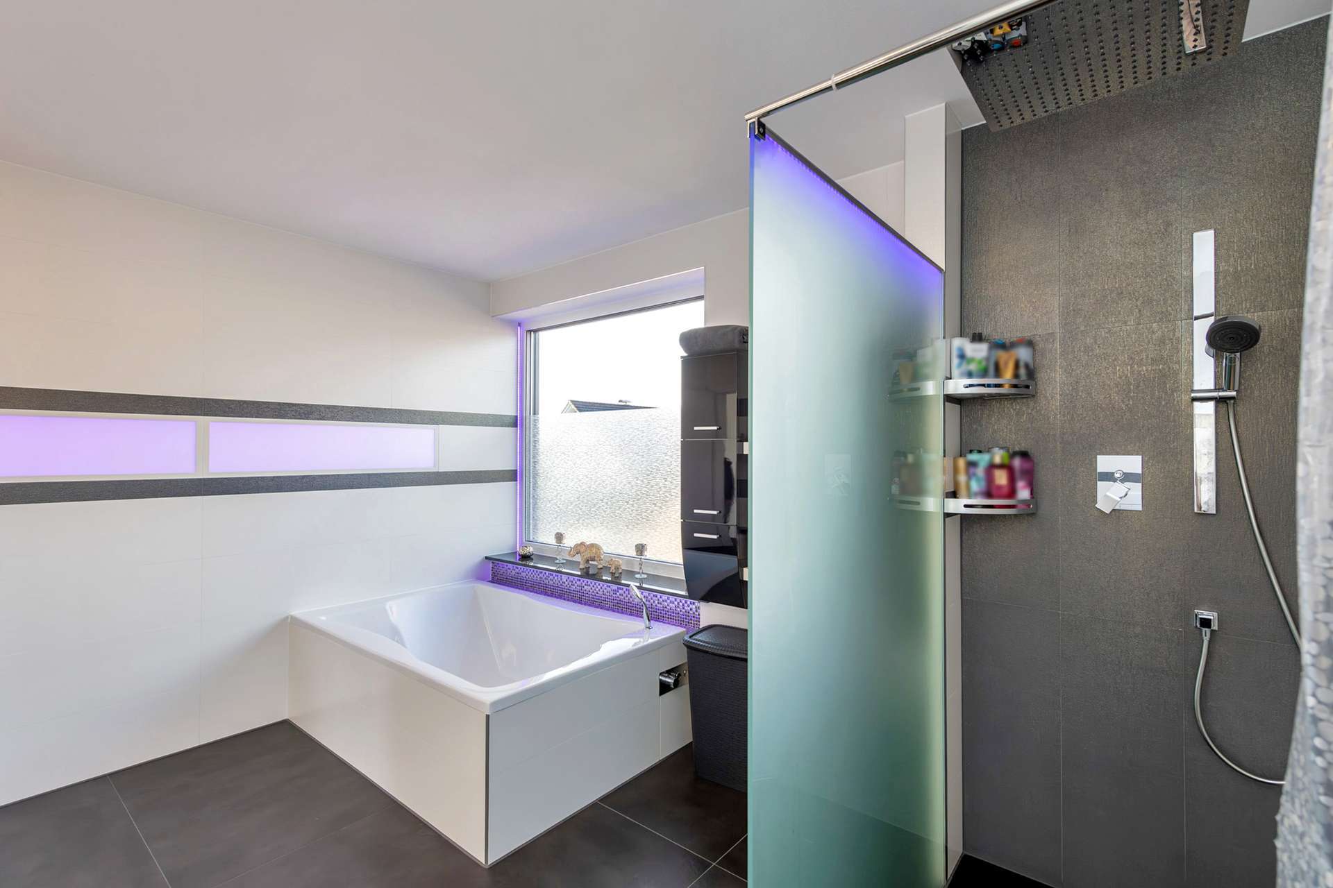 Immobilie in Alfdorf - modernes & neuwertiges Einfamilienhaus im wunderschönen Alfdorf - Bild 13