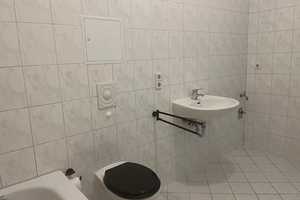 !! Gemütliche 3 - Raum - Wohnung  zu vermieten !! – Annastrasse 36, 39108 Magdeburg – Vorschaubild 16