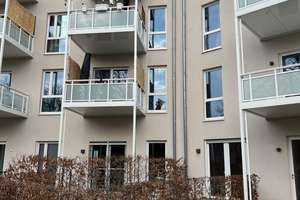 Ihre Traumwohnung mit Einbauküche und gemütlchem Mietergarten! – Reicker Str. 126, 1237 Reick, Dresden – Vorschaubild 1
