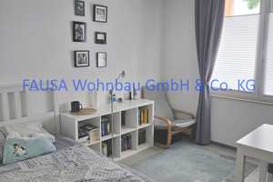 Für STUDENTEN: EG-Apartment m. Pantryküche. 504 € WM inkl. BK/HK/Strom/Internet! KEIN Balkon. – Hermann-Wandersleb-Ring 8, 53121 Bonn – Vorschaubild 1