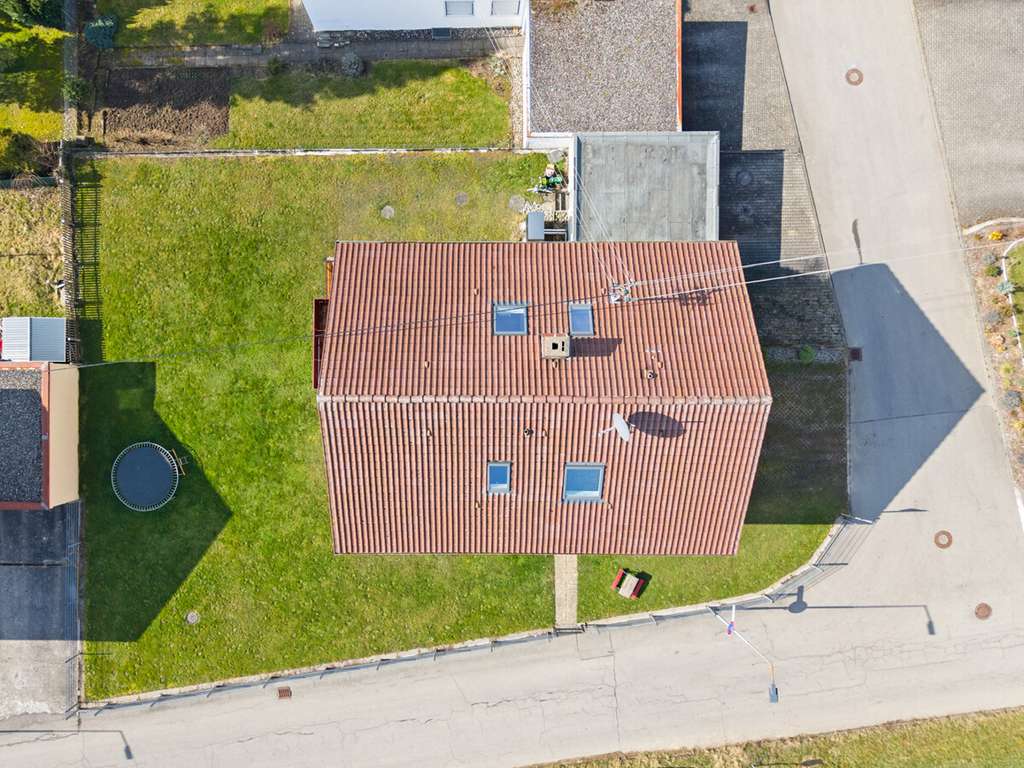 Immobilie in Eberhardzell - Modernisiertes Dreifamilienhaus mit neuer Wärmepumpe in Mühlhausen - Bild 3