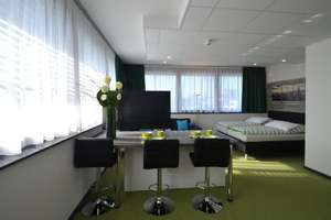 ab 01.10. Schicke 1-Zimmer-Penthouse-Wohnung, bequem und komplett ausgestattet, Innenstadt Offenbach – 63065 Hochschule für Gestaltung, Offenbach am Main – Vorschaubild 5