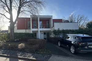 Stilvolle 4-Zimmer-Erdgeschosswohnung mit umlaufender Terrasse in begehrter Lage von Ippendorf! – Die vollständige Adresse der Immobilie erhältst du vom Anbieter., 53127 Ippendorf, Bonn – Vorschaubild 1