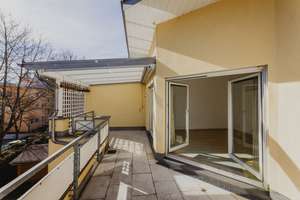EIN ZUHAUSE MIT AUSSICHT – HELLE DACHTERRASSENWOHNUNG IN OTTOBRUNN – Die vollständige Adresse der Immobilie erhältst du vom Anbieter., 85521 Ottobrunn – Vorschaubild 11