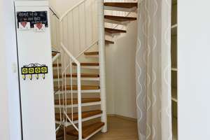 Lichtdurchflutete Galerie-Whg mit schicker Einbauküche und Dachterrasse – Die vollständige Adresse der Immobilie erhältst du vom Anbieter., 90425 Wetzendorf, Nürnberg – Vorschaubild 6