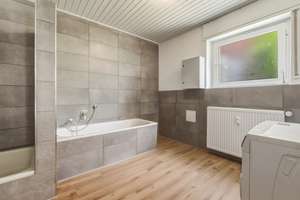 Vielseitiges Mehrfamilienhaus in Bielefeld-Jöllenbeck – bezugsfrei und teilmodernisiert – 33739 Jöllenbeck, Bielefeld – Vorschaubild 21