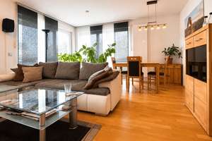 Lichtdurchflutete 3-Zimmer-Wohnung mit Südbalkon in familienfreundlicher Lage Allach - Untermenzing