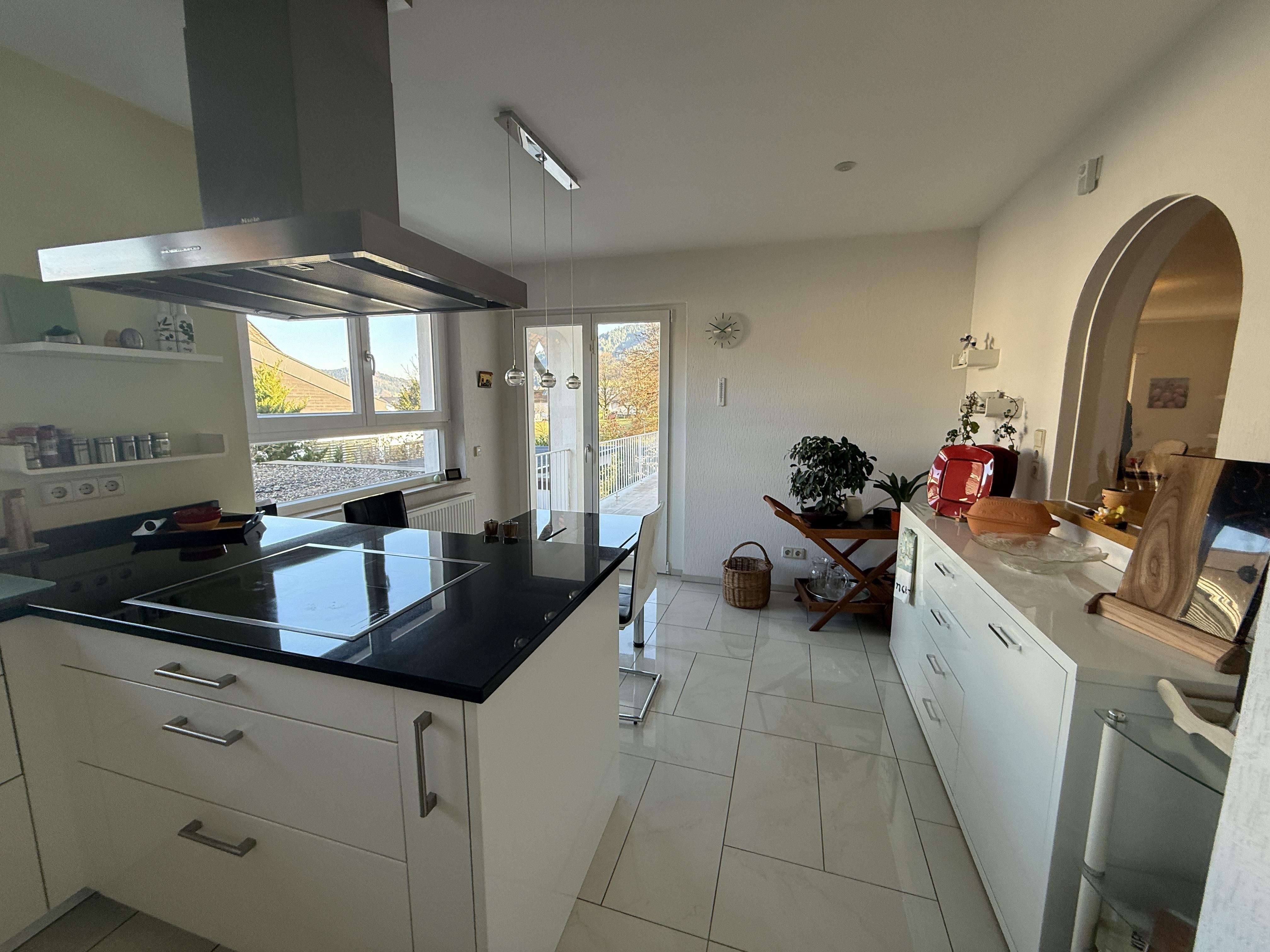 Immobilie in Fischerbach - Attraktives Wohnidyll: Einfamilienhaus mit Wintergarten & Einliegerwohnung in Haslach i.K. - Bild 13