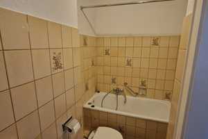 Sofort verfügbar | 2-Zimmer | DG| Wuppertal Uni Nähe – Brüningstr. 12, 42119 Wuppertal – Vorschaubild 5