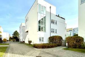 Vermietet 2-Zimmerwohnung - 1. OG, Wintergarten und ruhige Siedlungslage inklusive – Die vollständige Adresse der Immobilie erhältst du vom Anbieter., 12349 Buckow, Berlin – Vorschaubild 2