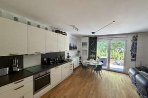 ***Möbliertes Wohnerlebnis im Grünen mit TG-Platz*** – 60431 Ginnheim, Frankfurt am Main – Vorschaubild 3