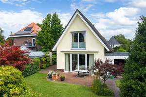 Traumhaftes Einfamilienhaus in ruhiger Wohnlage nähe Universität, Obj. 9980 – Die vollständige Adresse der Immobilie erhältst du vom Anbieter., 26129 Haarentor, Oldenburg (Oldenburg) – Vorschaubild 2