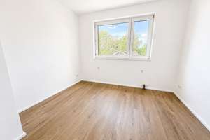 Willkommen im Norden !!! KERNSANIERTE, moderne 3 Zimmer mit SONNEN-BALKON in Köln-Pesch !!! – Konrad-Hausmann-Str. 34, 50767 Pesch, Köln – Vorschaubild 10