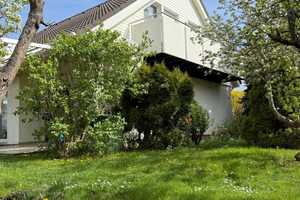 Provisionsfrei! Familienfreundliches Einfamilienhaus mit Viel Platz & Potenzial! – Im Zeil 14, 73466 Ostalbkreis – Vorschaubild 1