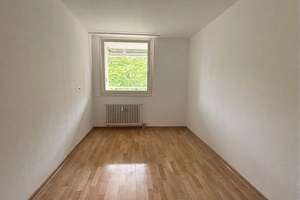 Moderne, helle 4-Zimmer-Wohnung in grüner Lage mit Blick in den Kaiserpark (Nähe Stadtwald) – Schönwasserstraße 228, 47800 Bockum, Krefeld – Vorschaubild 15