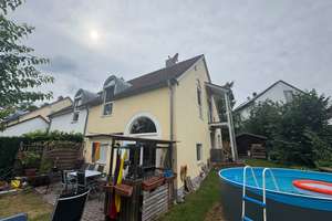 Zuhause mit viel Platz in Regensburg – Die vollständige Adresse der Immobilie erhältst du vom Anbieter., 93053 Oberisling-Graß, Regensburg – Vorschaubild 3