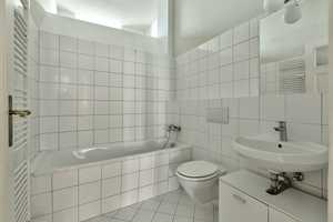 Property thumbnail 9