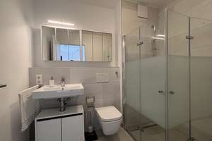 Helles, möbliertes Apartment in U-Bahn Nähe – Die vollständige Adresse der Immobilie erhältst du vom Anbieter., 80992 Alt-Moosach, München – Vorschaubild 6