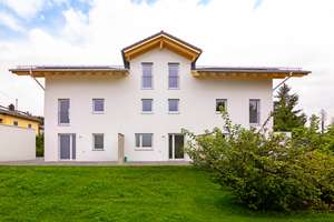 Bezugsfertig: 
Großzügiges und ruhiges Neubau-Reihenhaus nähe Rosenheim - ideal für München-Pendler – Die vollständige Adresse der Immobilie erhältst du vom Anbieter., 83135 Schechen – Vorschaubild 2